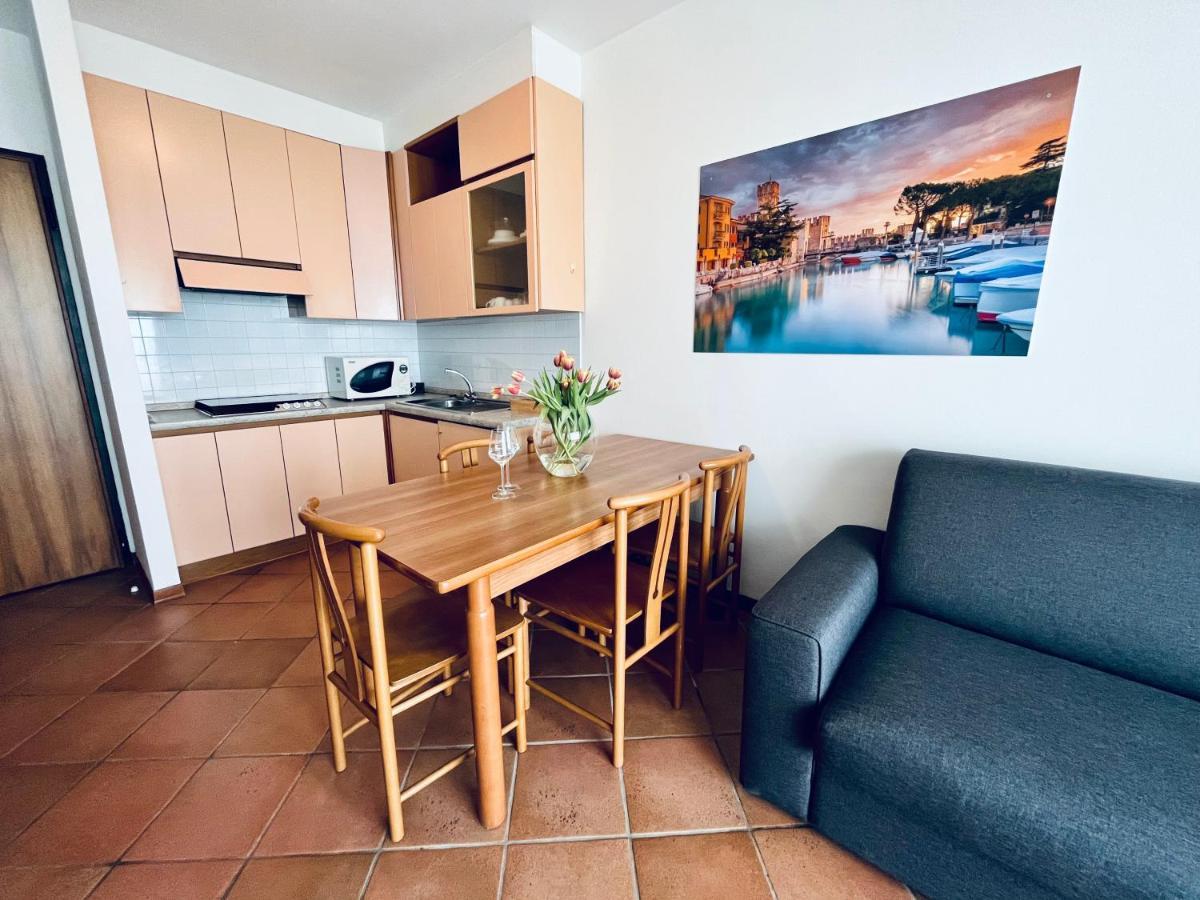 Residence Virgilio Sirmione Luaran gambar