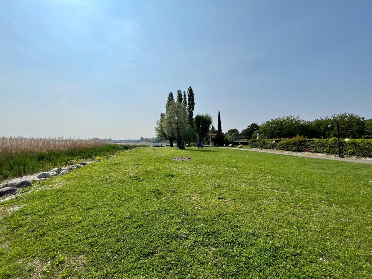 Residence Virgilio Sirmione Luaran gambar