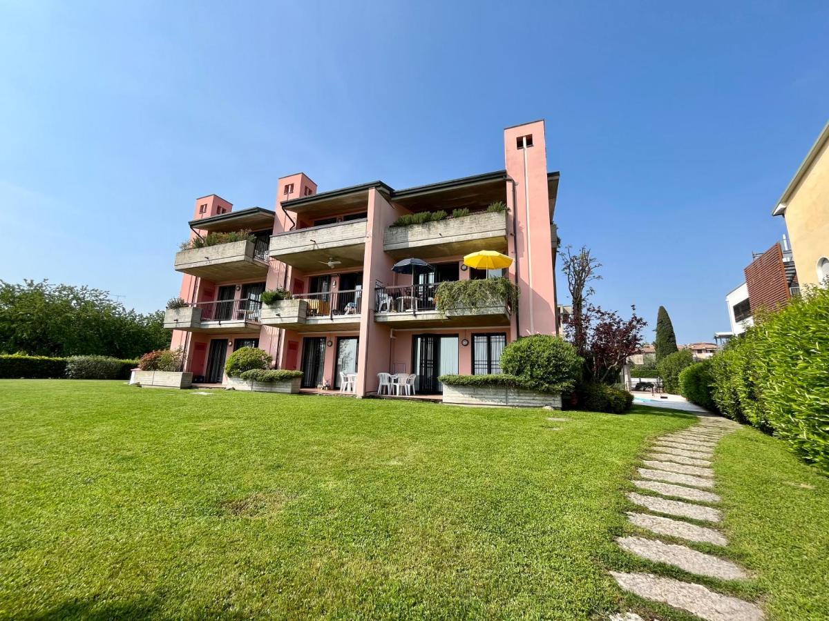 Residence Virgilio Sirmione Luaran gambar