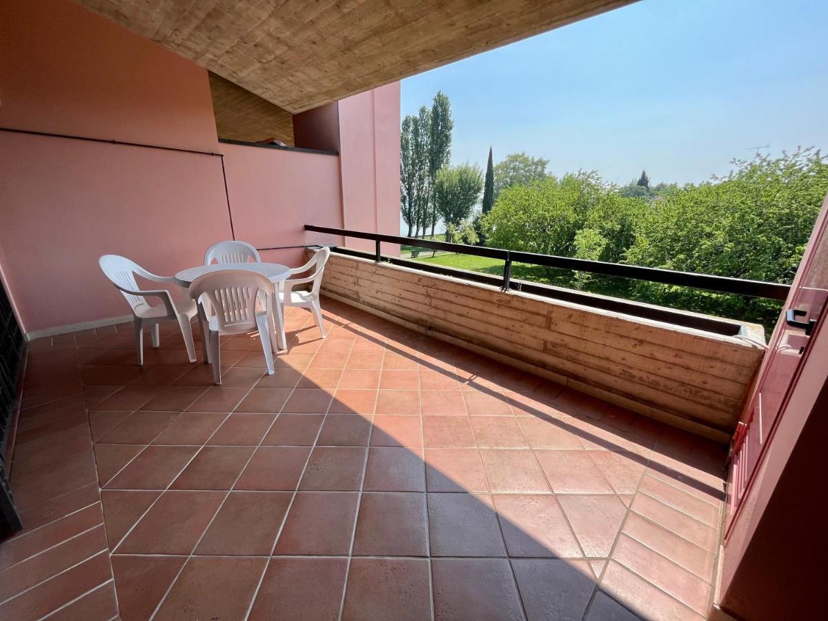 Residence Virgilio Sirmione Luaran gambar