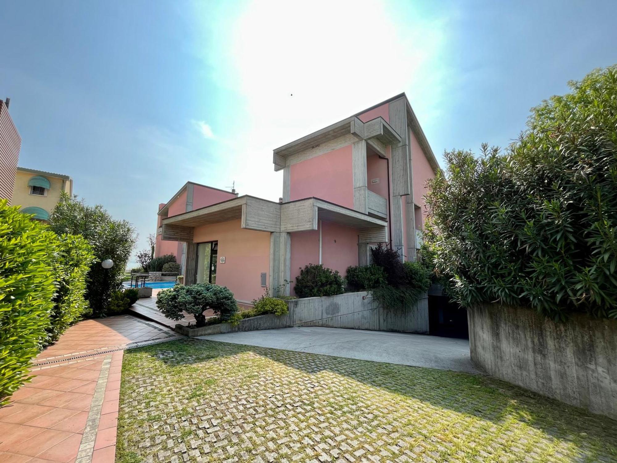 Residence Virgilio Sirmione Luaran gambar